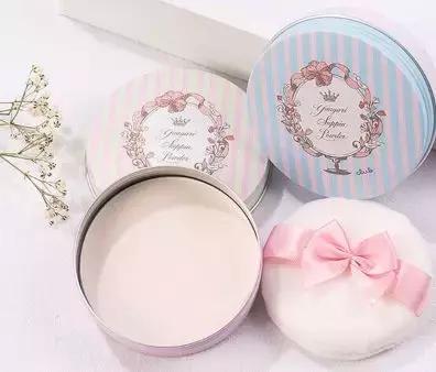 粉饼推荐测评网红爆款遮瑕持久度,推荐好用粉饼测评