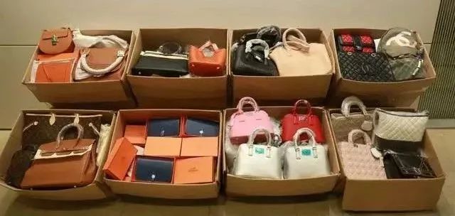 食安头条｜关注8吨假奶粉专卖中国人！免税天堂or假货天堂？