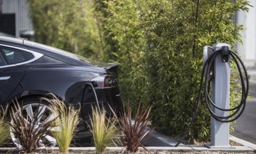 电动汽车充电站前景,酒店共享新能源充电桩价格