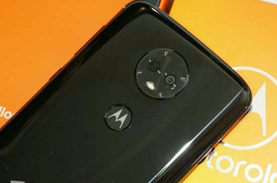 摩托罗拉e5手机怎么样,摩托罗拉5000毫安大电池