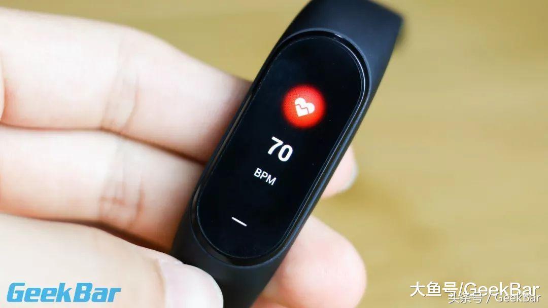 手环最好用的功能,黑加手环最新手环