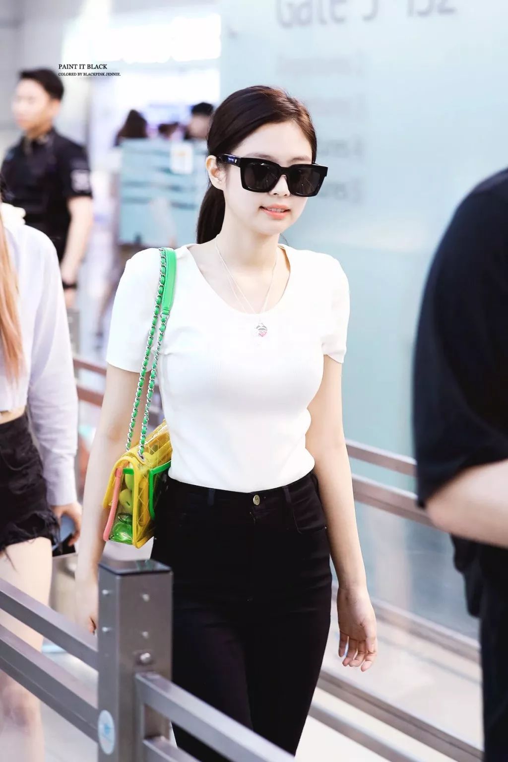 一周偶像jennie,一周偶像女艺人穿搭合集