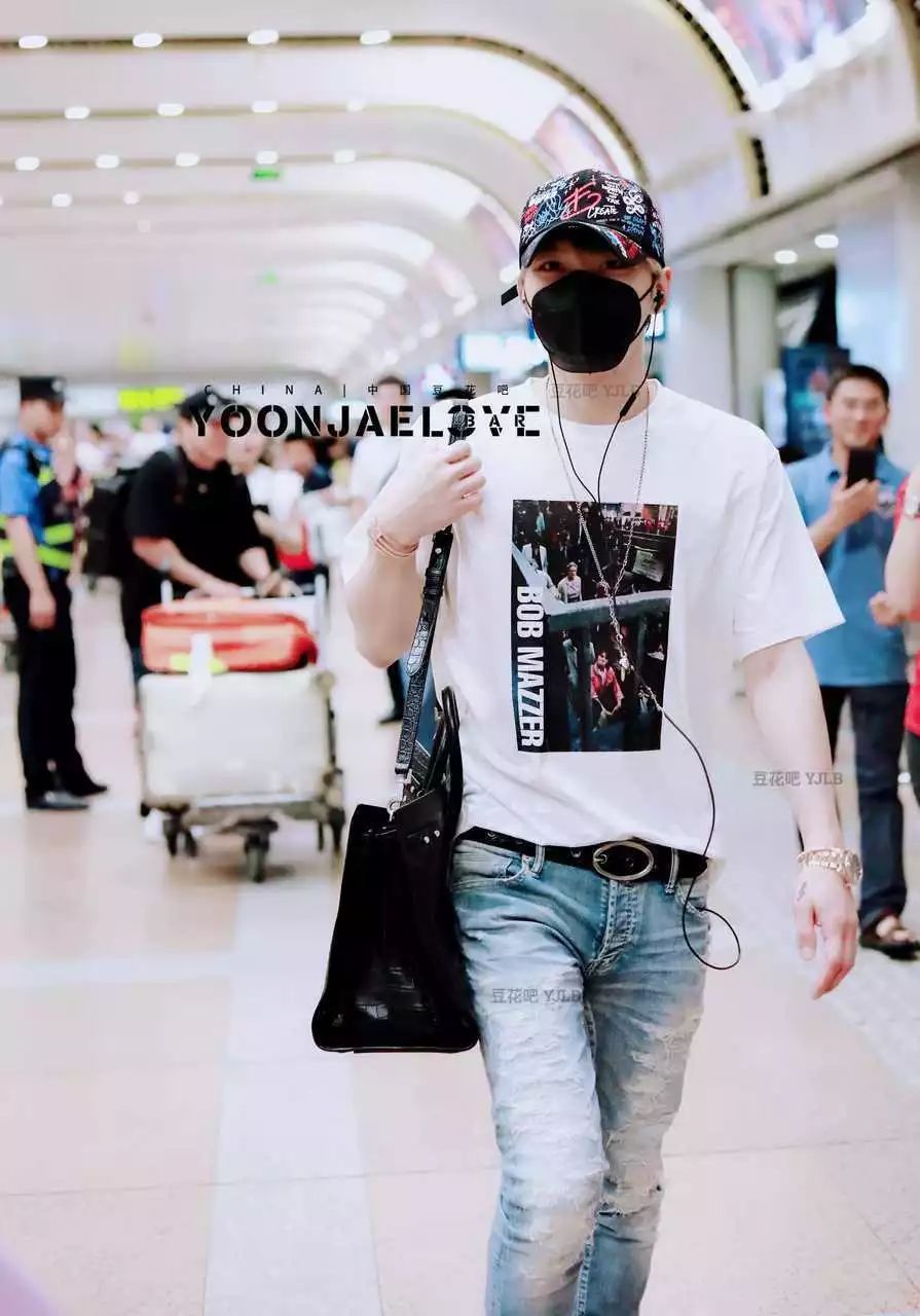 一周偶像jennie,一周偶像女艺人穿搭合集