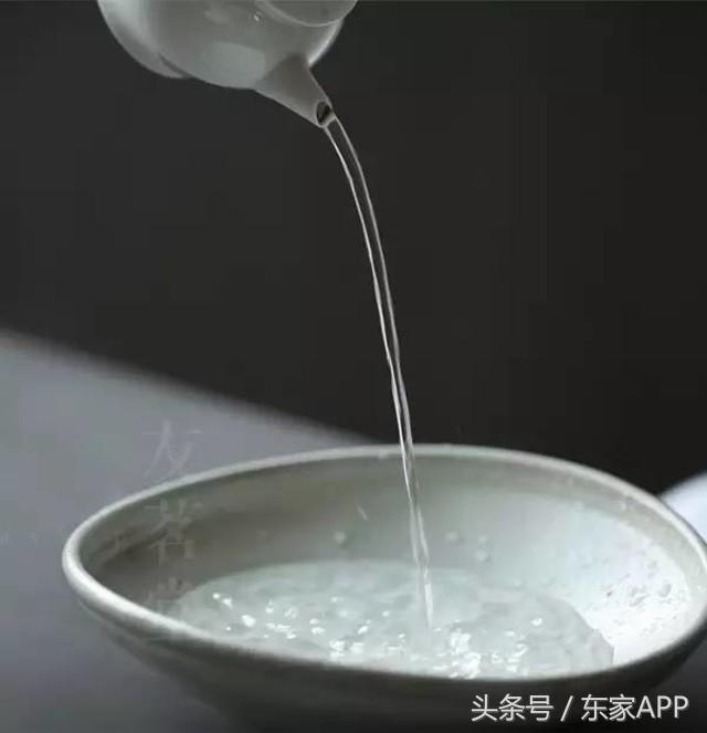 如何改善紫砂壶出水不流畅的问题,紫砂壶出水不畅的原因和解决办法