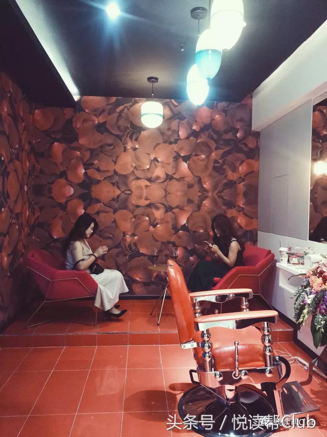 c位出道点亮客厅的美,c位出道抖音活动