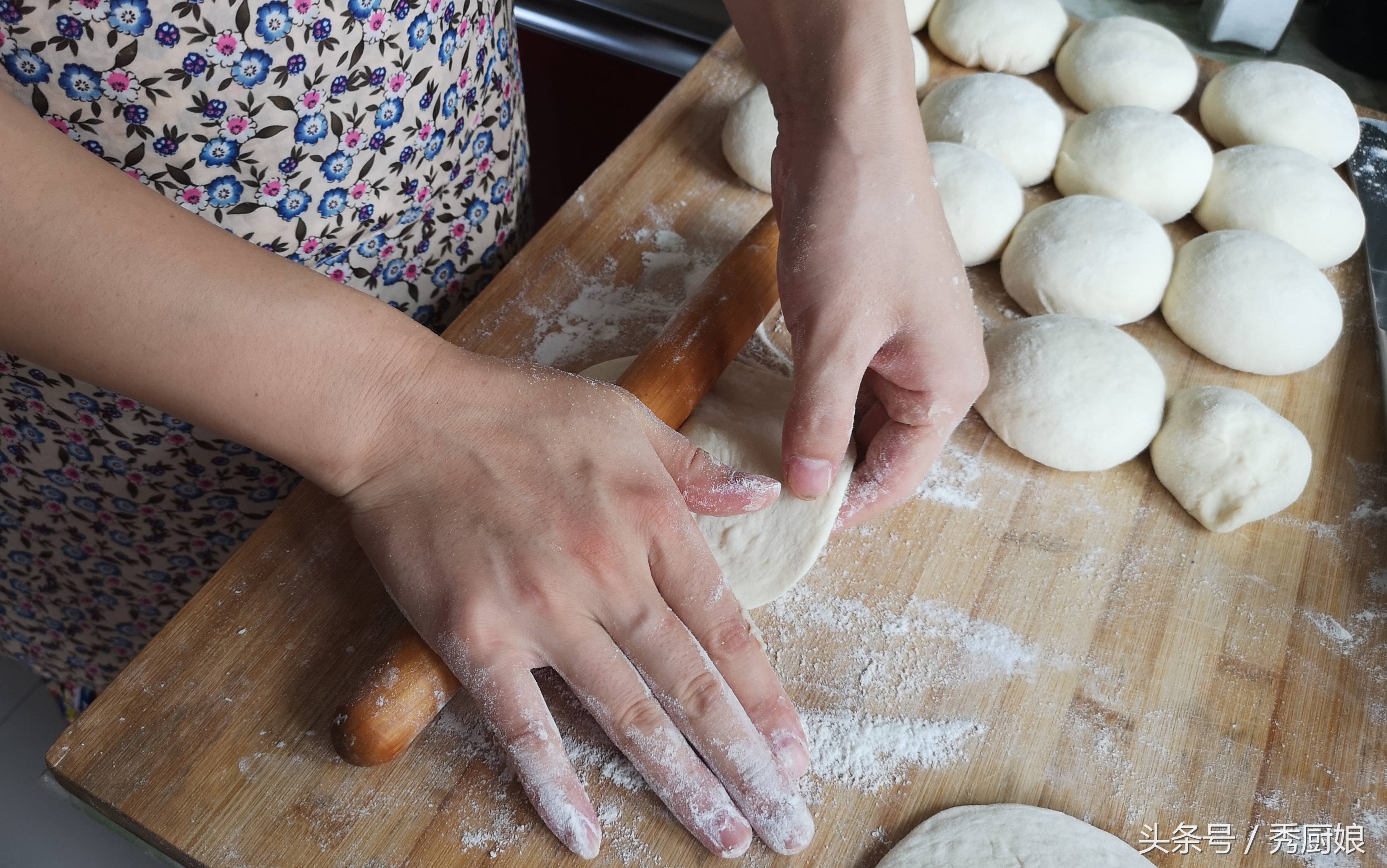排骨韭菜馅做法,小菜大包子馅调法