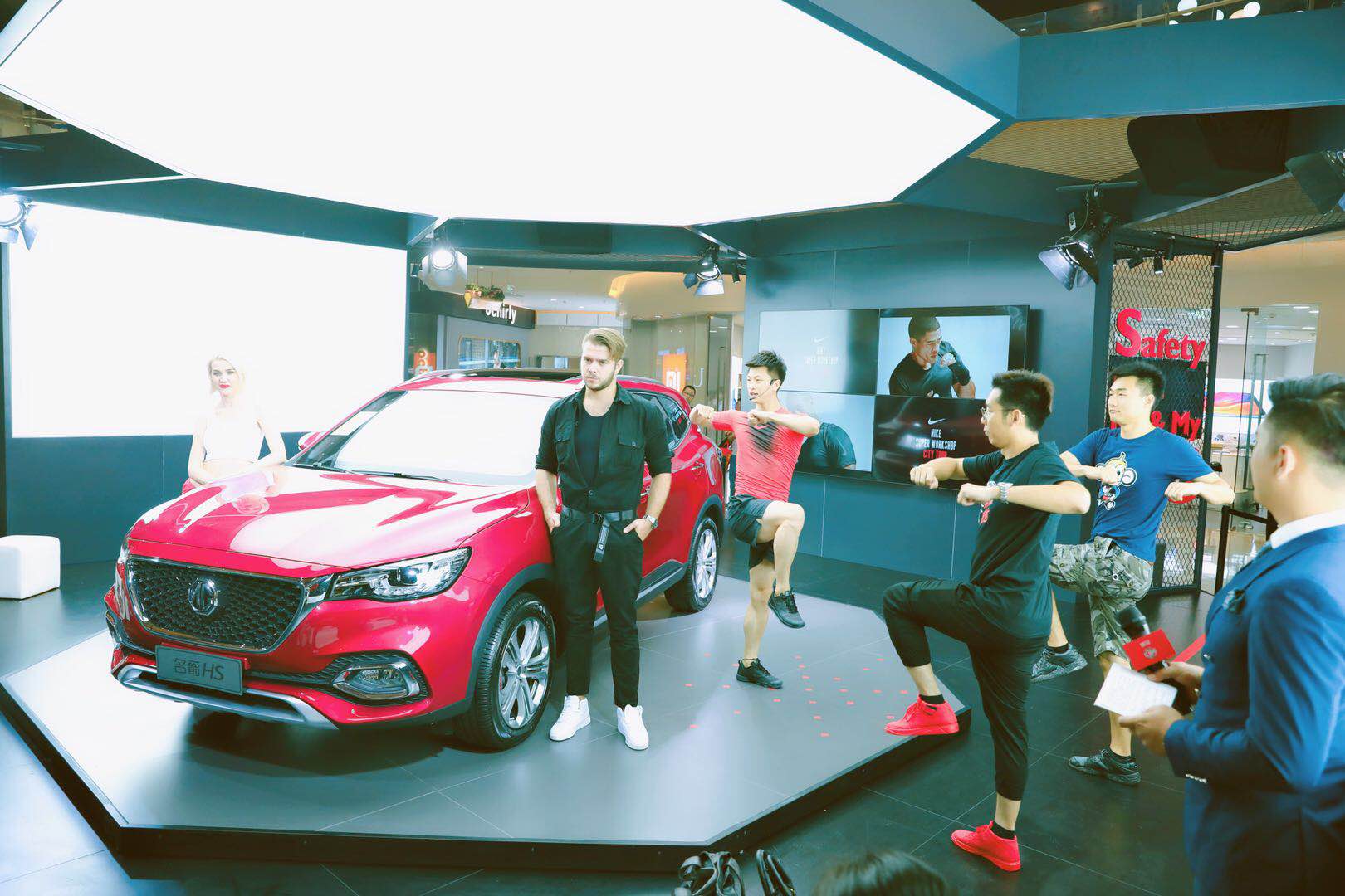 网红“荷尔蒙工厂”不只上海才有现已在全国各地开始“生产”