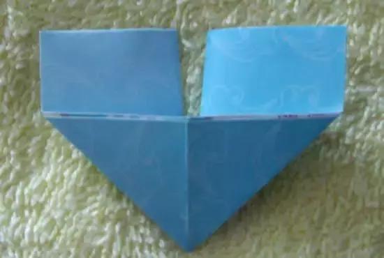 用废旧物品做菠萝笔筒怎么做,自制折纸菠萝笔筒