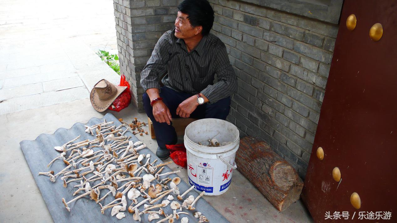 五台山文殊菩萨和五爷是什么关系,五台山文殊菩萨为什么五爷庙最灵