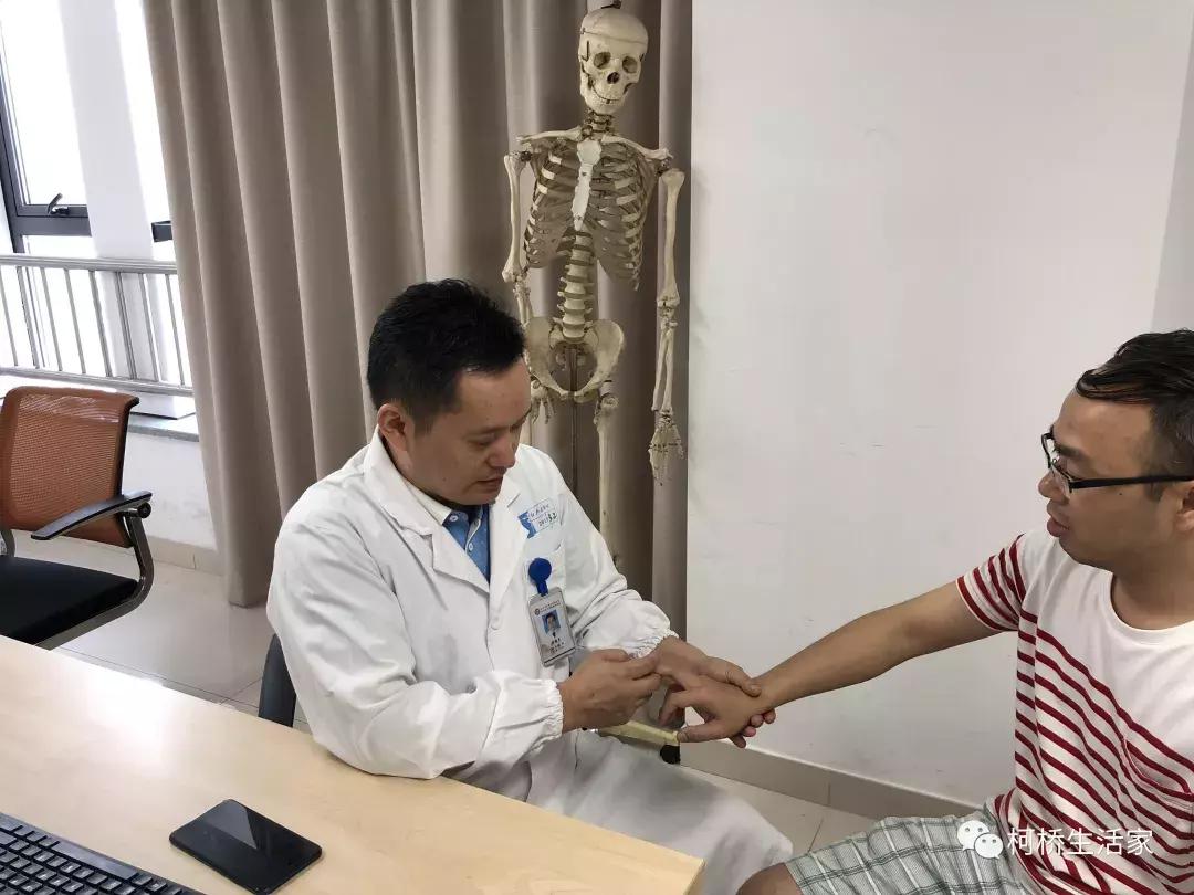 过去，你们日夜担心着病人；现在，让我们关心你们！