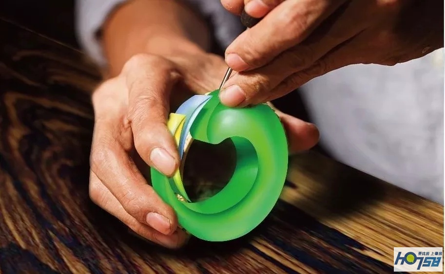 丨与层峰人士为邻，引领玉脉圈层生活