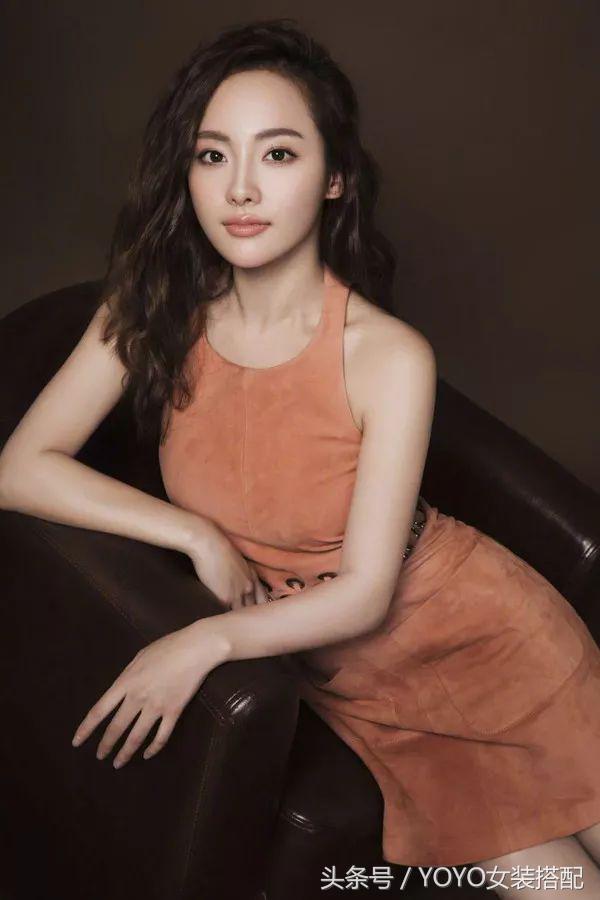 良心“清宫色”美Skr人！被疯狂刷屏的时髦配色你真……