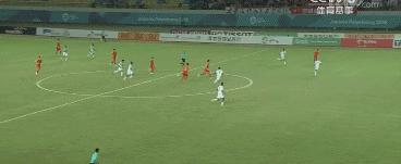 小贝附体！亚运会足球比赛多角度欣赏小将姚均晟