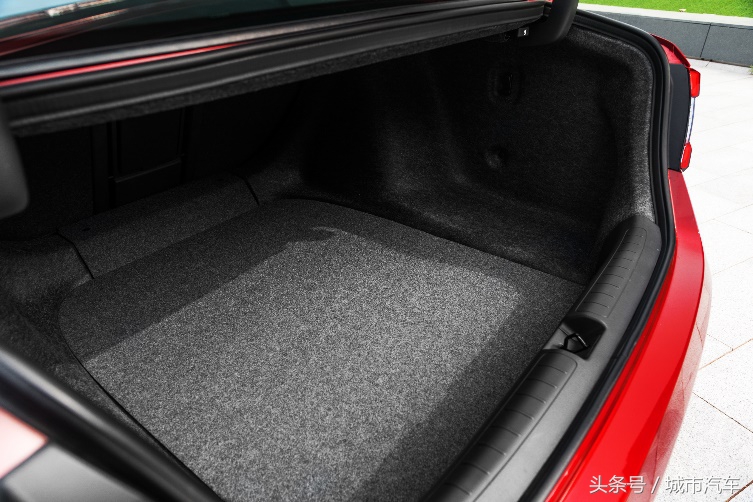 本田雅阁2018款第十代测试,广汽本田第十代雅阁锐·混动