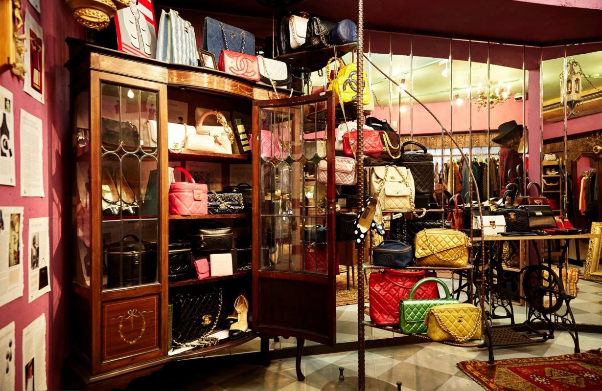 鍋囪揣鎶ラ亾,鍋囪揣鏇濆厜濯掍綋