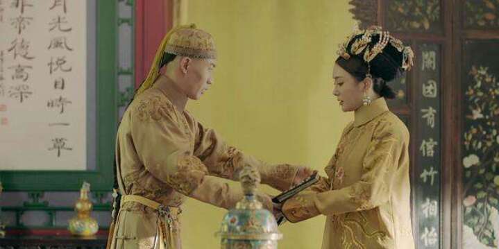 皇上和皇后太过恩爱,皇上和皇后十分恩爱