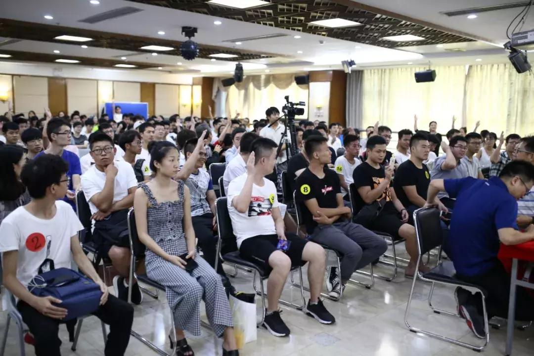 人工智能信息技术峰会,人工智能与物联网技术的方案