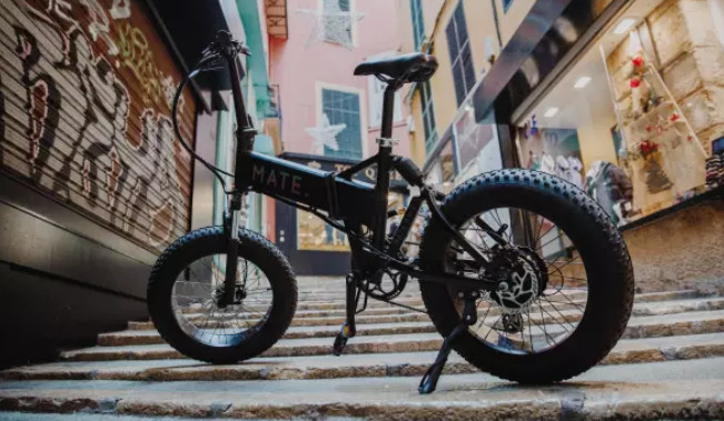 太阳能防水充电宝价格,2022年最具性价比充电宝