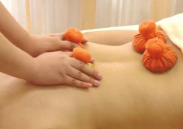 熨灸和艾灸有什么区别,中医熨灸是什么意思