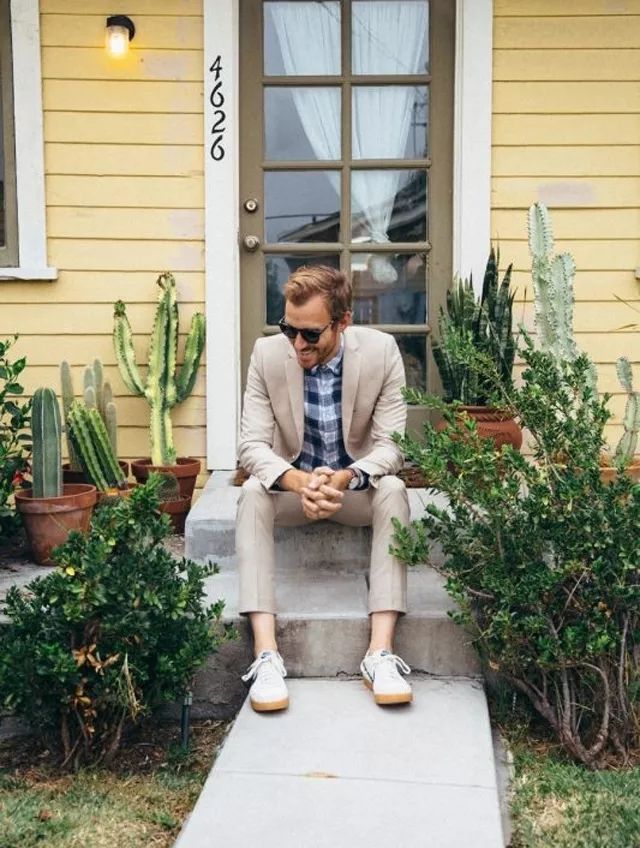 板鞋怎么搭配好看,板鞋怎么搭配效果最好