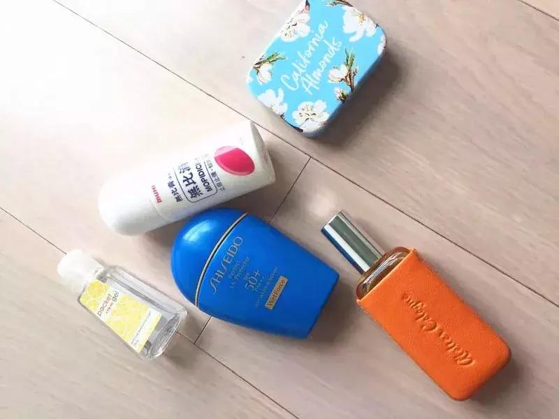 粉丝的包包,粉丝的口红