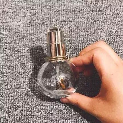 粉丝的包包,粉丝的口红