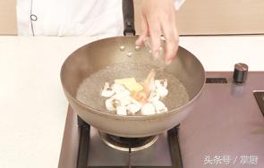 北京涮羊肉吃到爽,北京火锅涮羊肉冬天