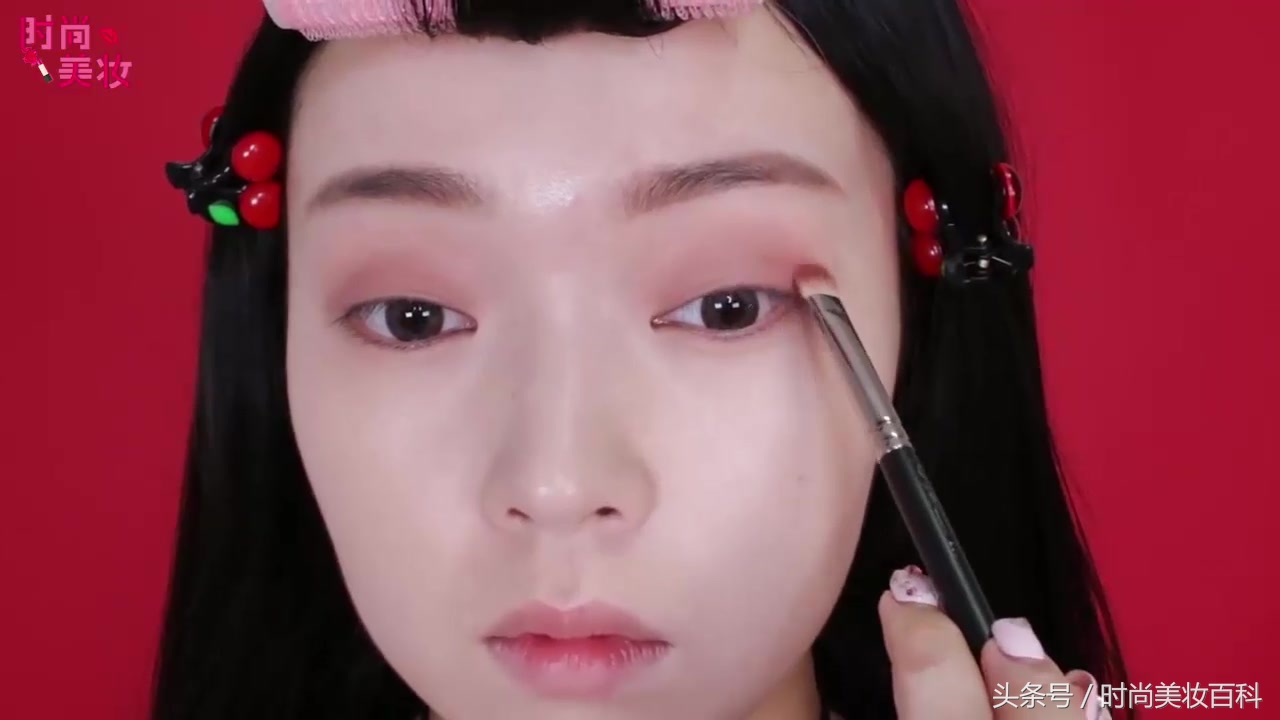 樱桃系甜美妆容,樱桃妆教程复古