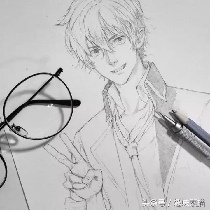 好看的漫画人物速写,速写漫画人物100个