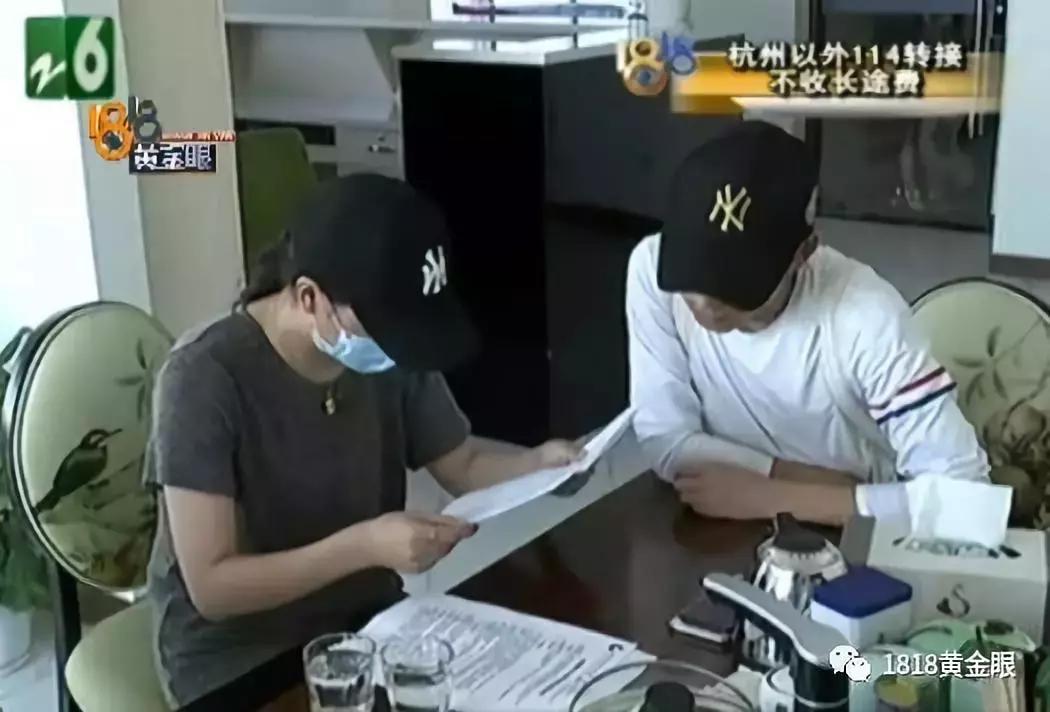 脸上有个小洞一直流脓,脸上有一个毛孔反复化脓结痂