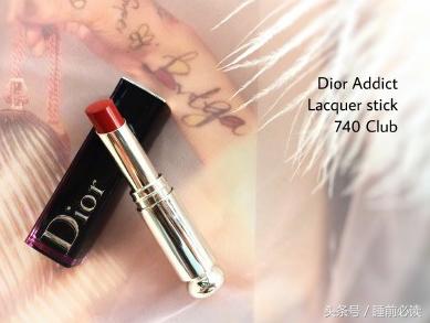 mac口红哪个颜色适合不化妆用,不化妆素颜涂什么颜色口红最适合