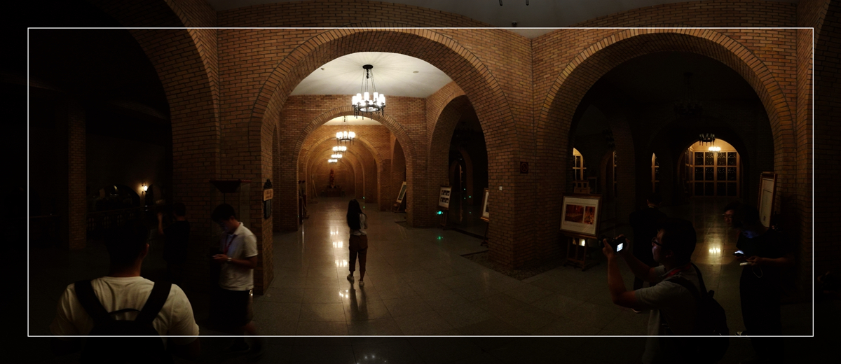 坚持自己的意念走自己的路,坚持自己的路自己走