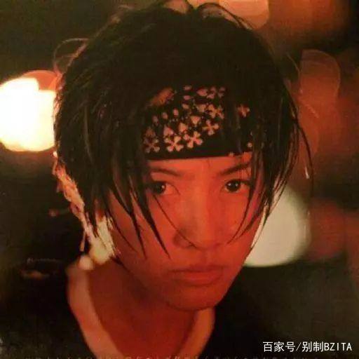 易烊千玺的少年感，广末凉子、袁咏仪、宣萱这些女星们从来都不缺