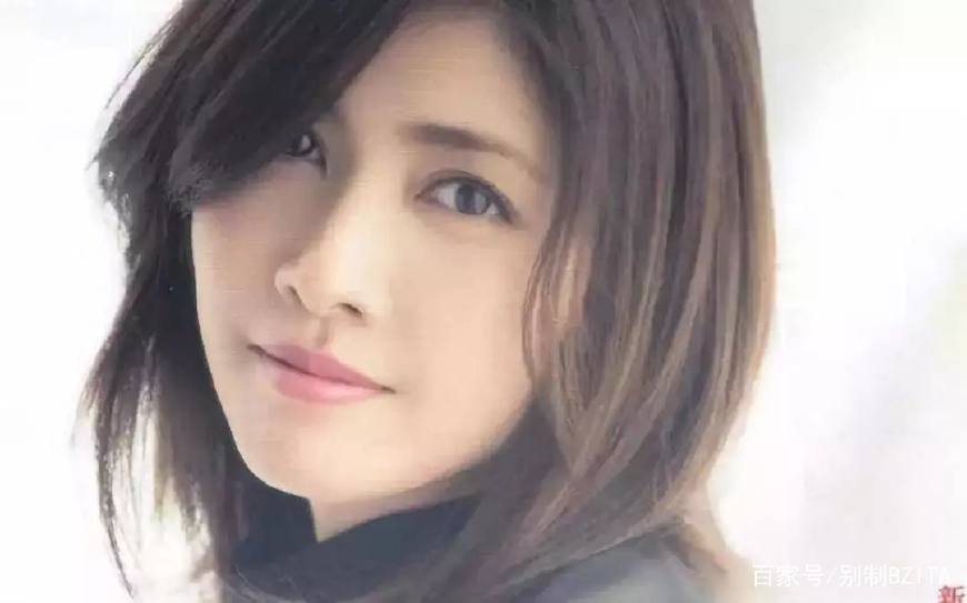 易烊千玺的少年感，广末凉子、袁咏仪、宣萱这些女星们从来都不缺