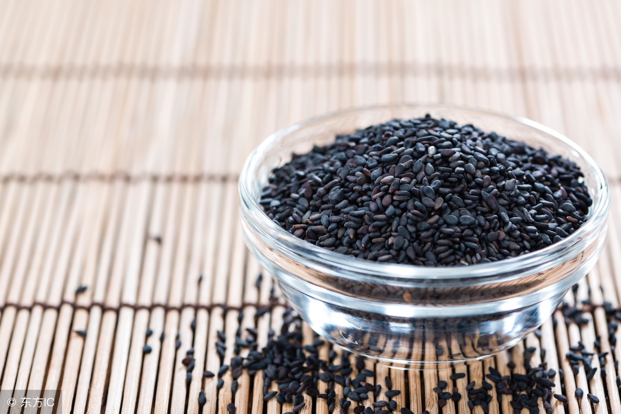 肝不好的女人脸上会有黄褐斑吗,肝不好的女人有哪种表现