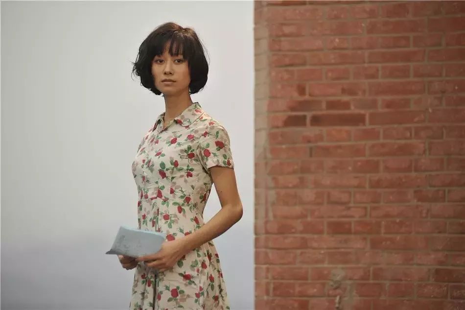 中国摇滚“教父”拍了这片,拿下一圈国际大奖,回国却惨败给票房