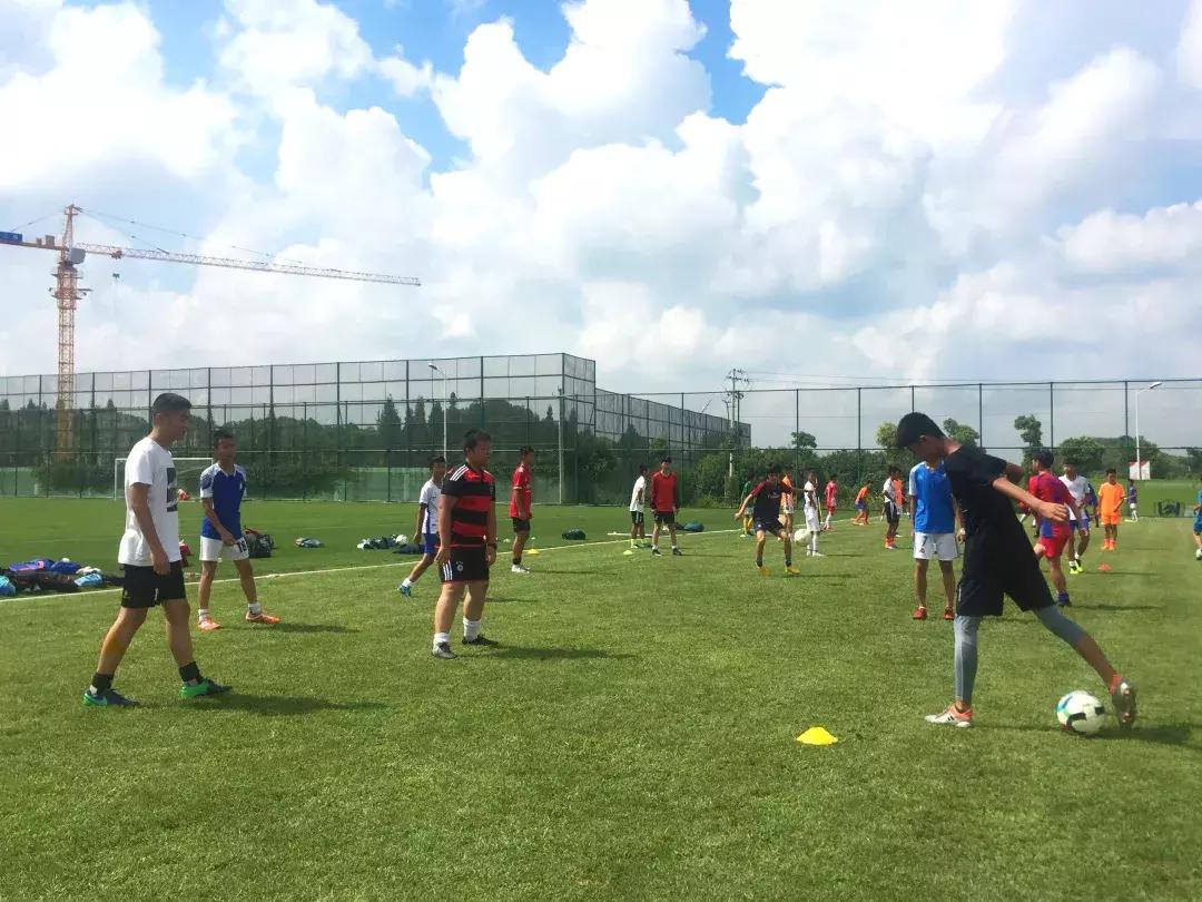 贵州恒丰u14名单,贵州恒丰青训u15