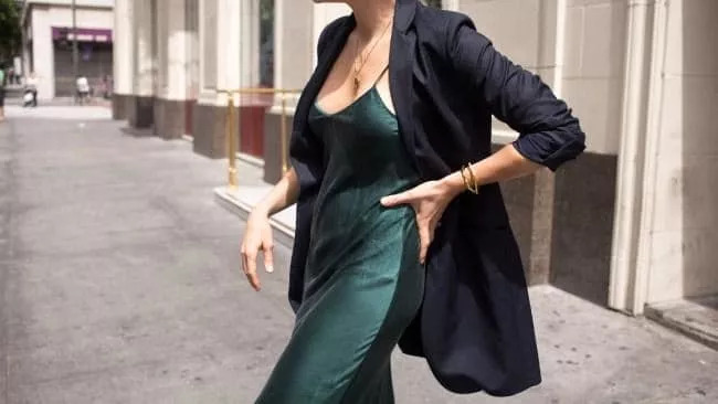 论网红店的卖衣服套路,在店里买衣服被坑怎么办