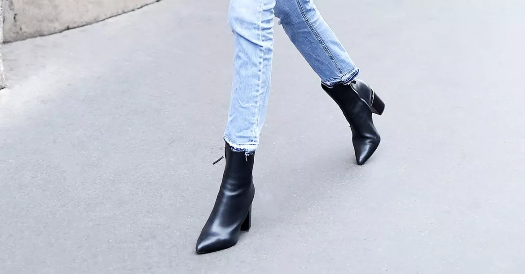 网红卖衣服有什么套路,网红店里的衣服怎么卖的