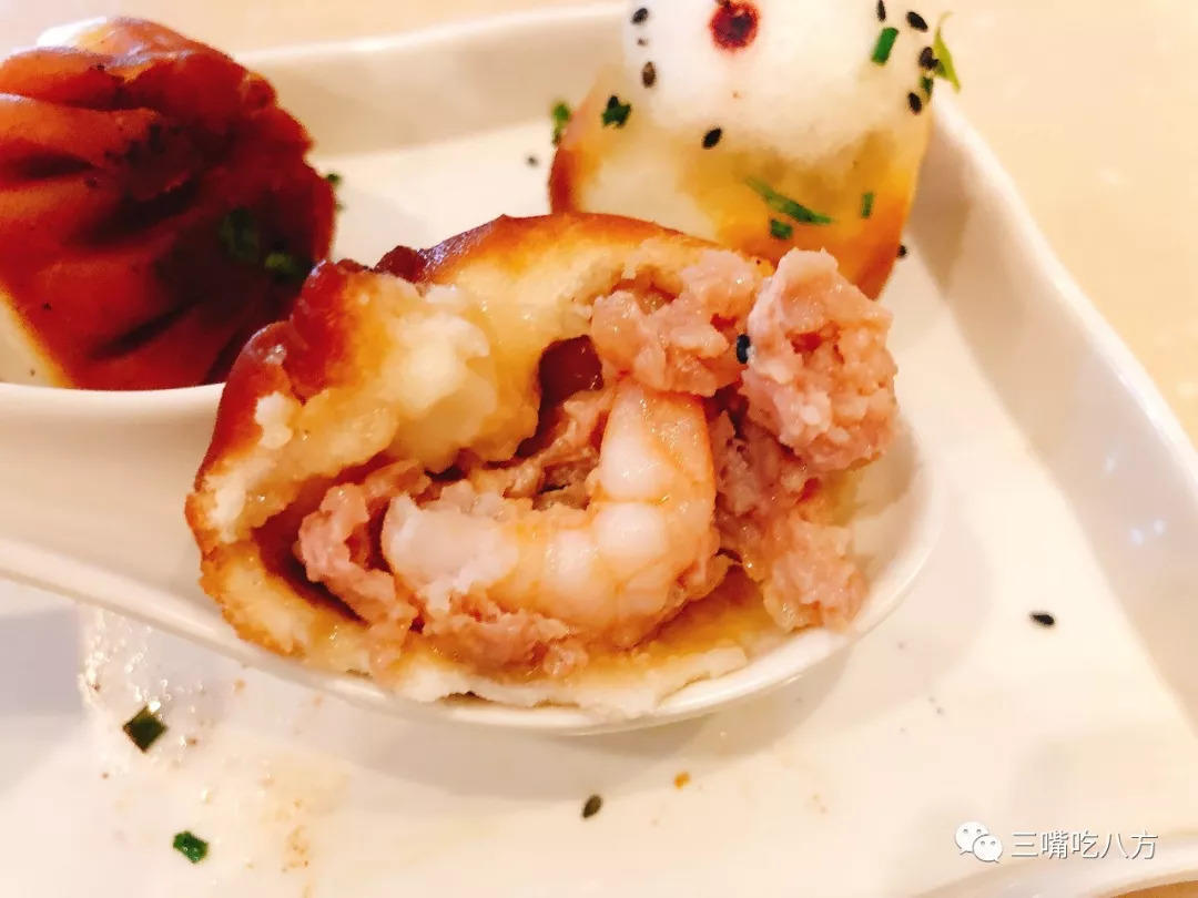 当年要是我没去批发美容美发产品,现在哪里还有小杨生煎的机会!