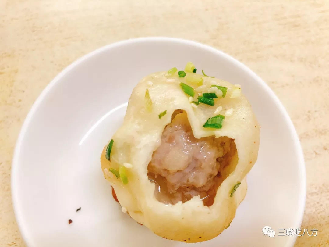 当年要是我没去批发美容美发产品,现在哪里还有小杨生煎的机会!