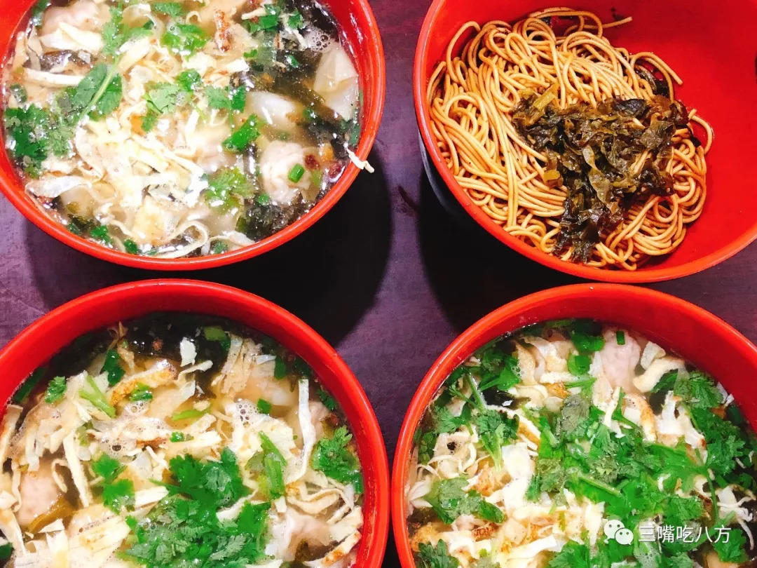 当年要是我没去批发美容美发产品,现在哪里还有小杨生煎的机会!