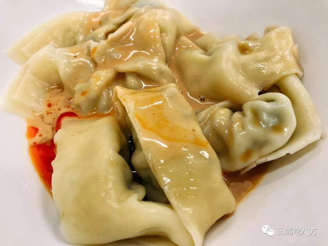 当年要是我没去批发美容美发产品,现在哪里还有小杨生煎的机会!