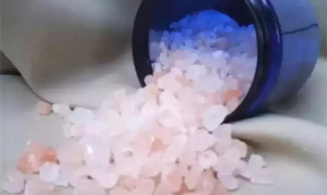 这几种药片不能吃,有毒的和无毒的药片