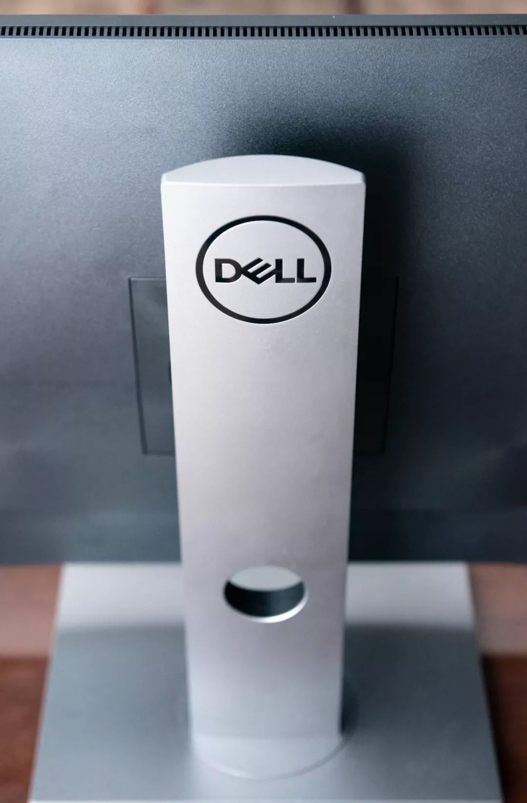 带有供电接口的typec显示器,type-c接口高性价比显示器