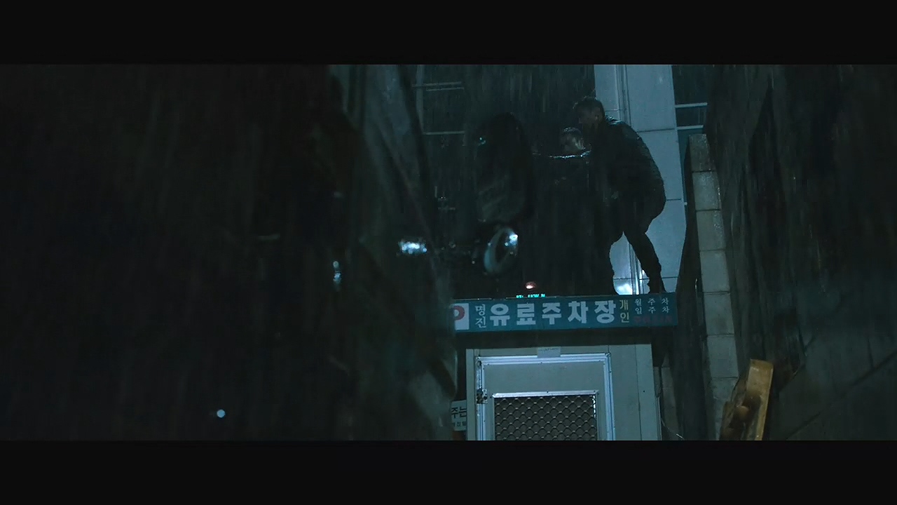 韩国妻子被绑架的电影,新婚妻子被男人绑架的韩国电影