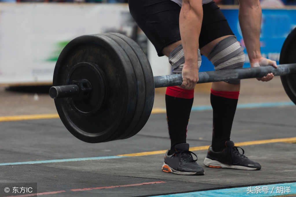 尿里有蛋白为什么医生不治疗,尿里有蛋白质正不正常