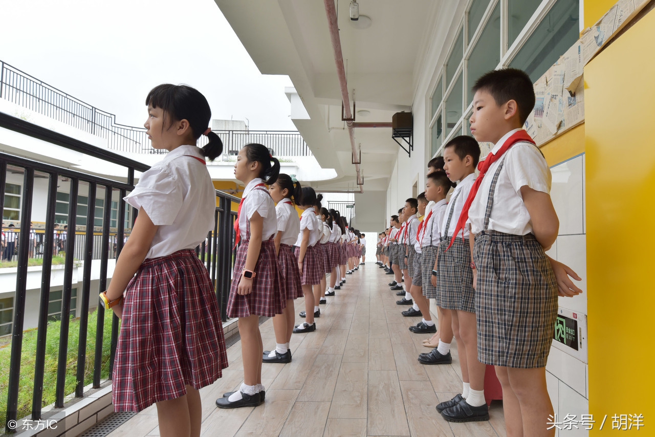 尿里有蛋白为什么医生不治疗,尿里有蛋白质正不正常