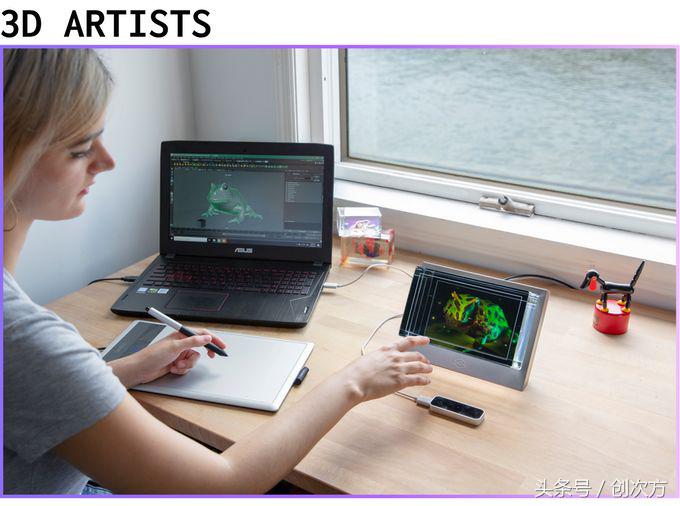 向往中的3D显示屏，可放置桌面，相框大小，随时展示全息图像