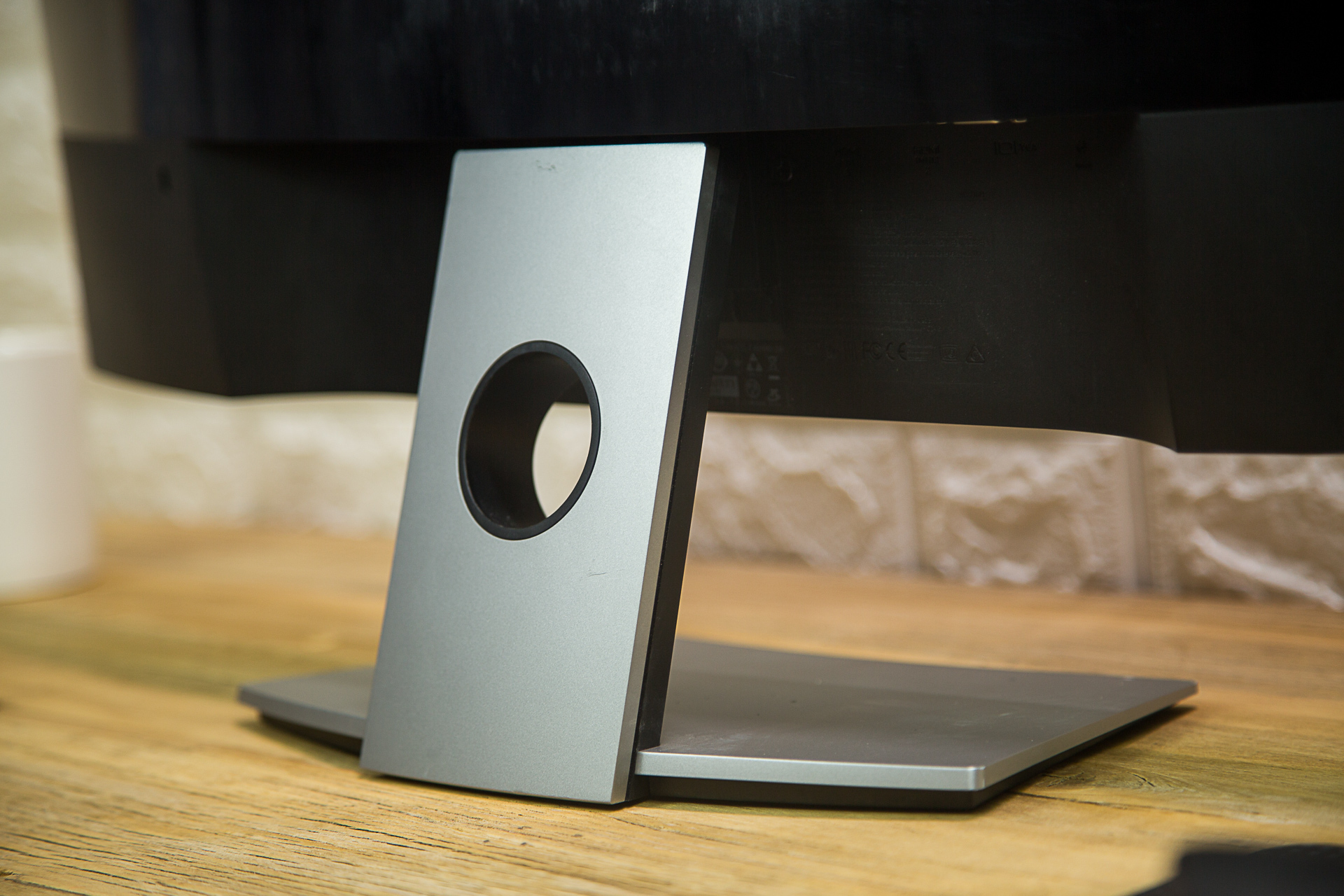 戴尔显示器27寸u2715h评测,戴尔2716h曲面显示器